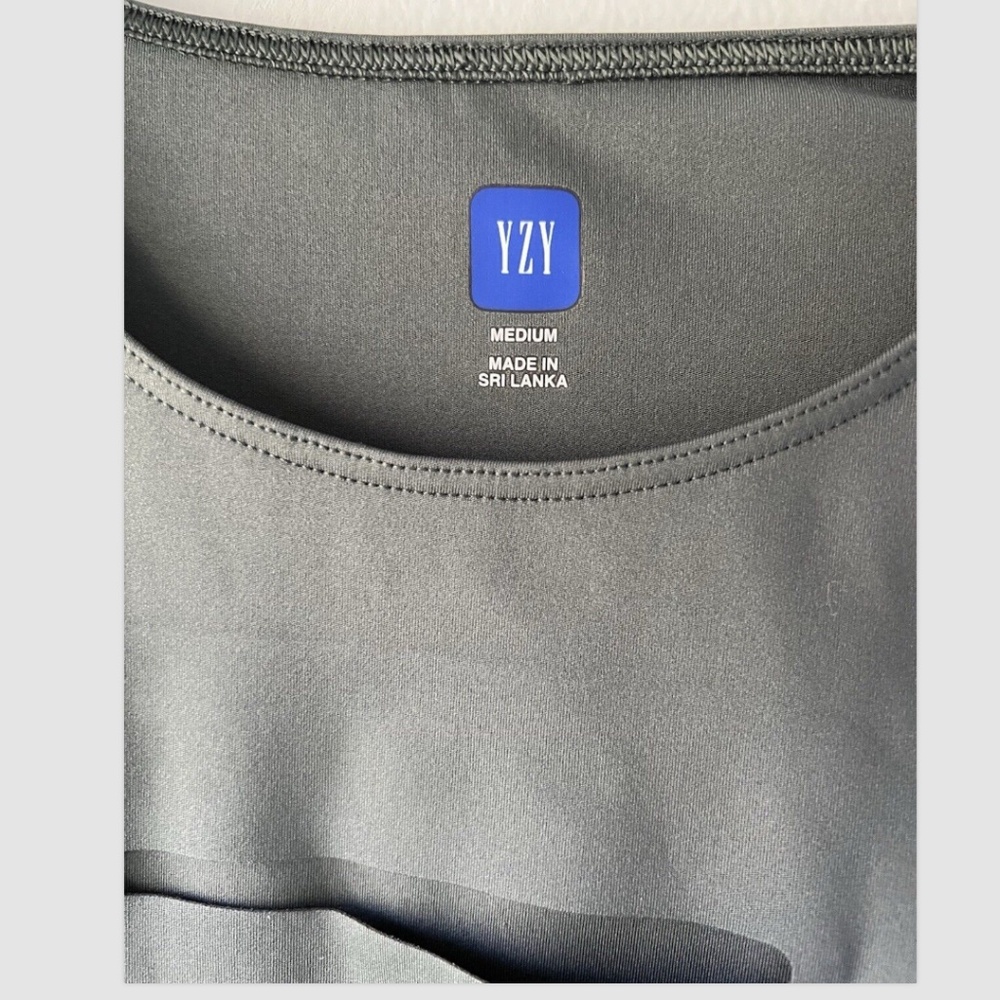 YZY Yeezy Gap Women’s Second Skin Long Sleeve Grey Size Medium New - Picture 6 of 6